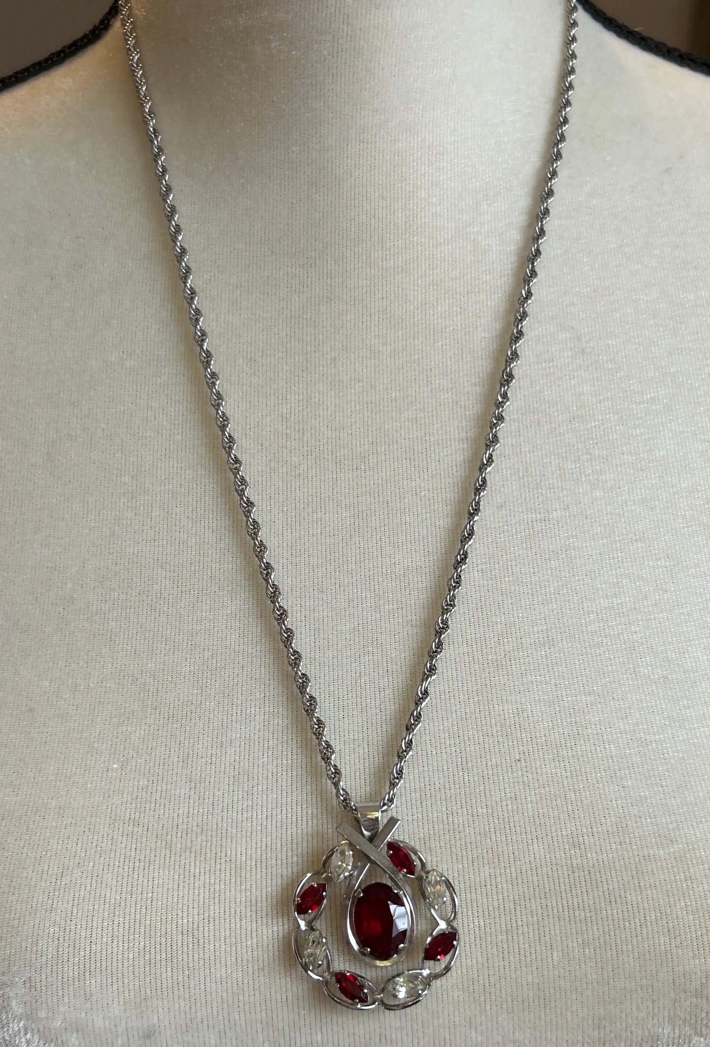 Vintage Van Dell Sterling Silver 925 Pear Marquise Red Rhinestone Pendant Necklace