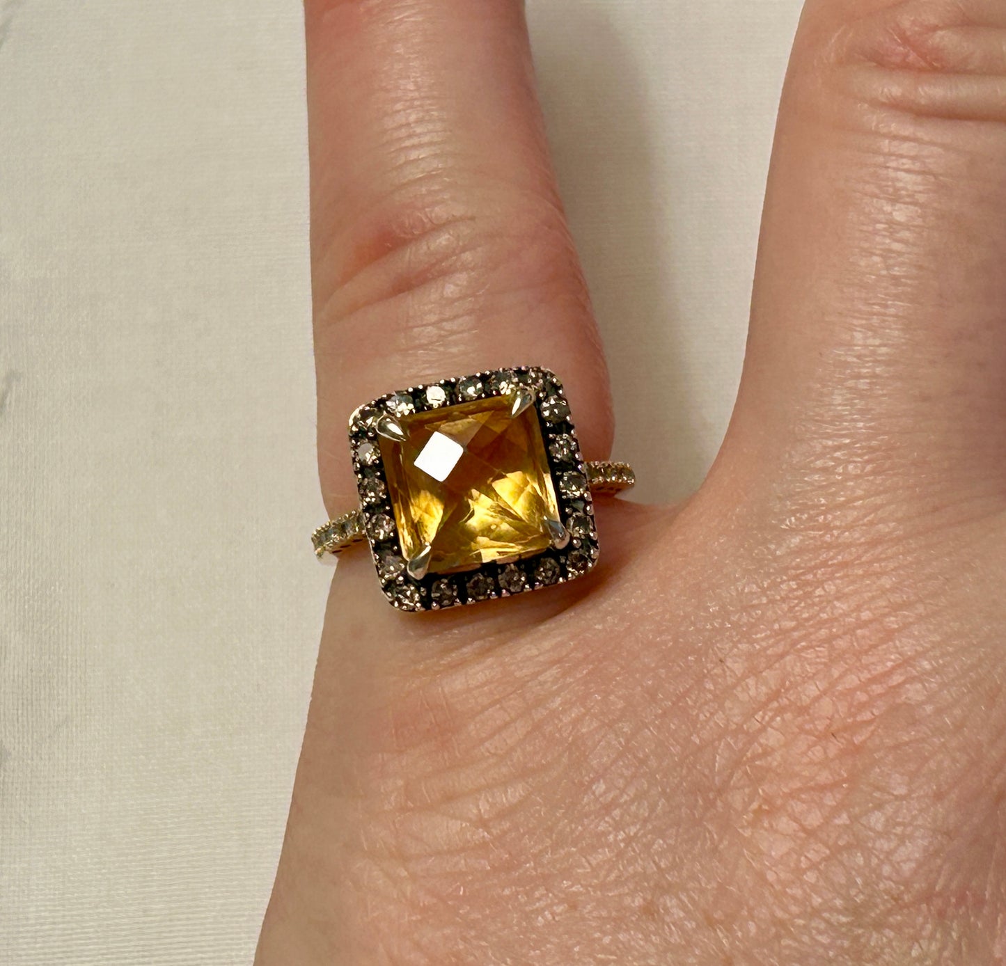 14K Yellow Ring Gold Square Cut Citrine With Chocolate Diamond Halo Signed