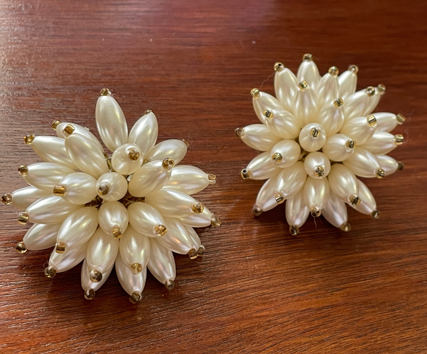 Vintage Gold Tone Large Faux Pearl Cluster Clip On Earrings