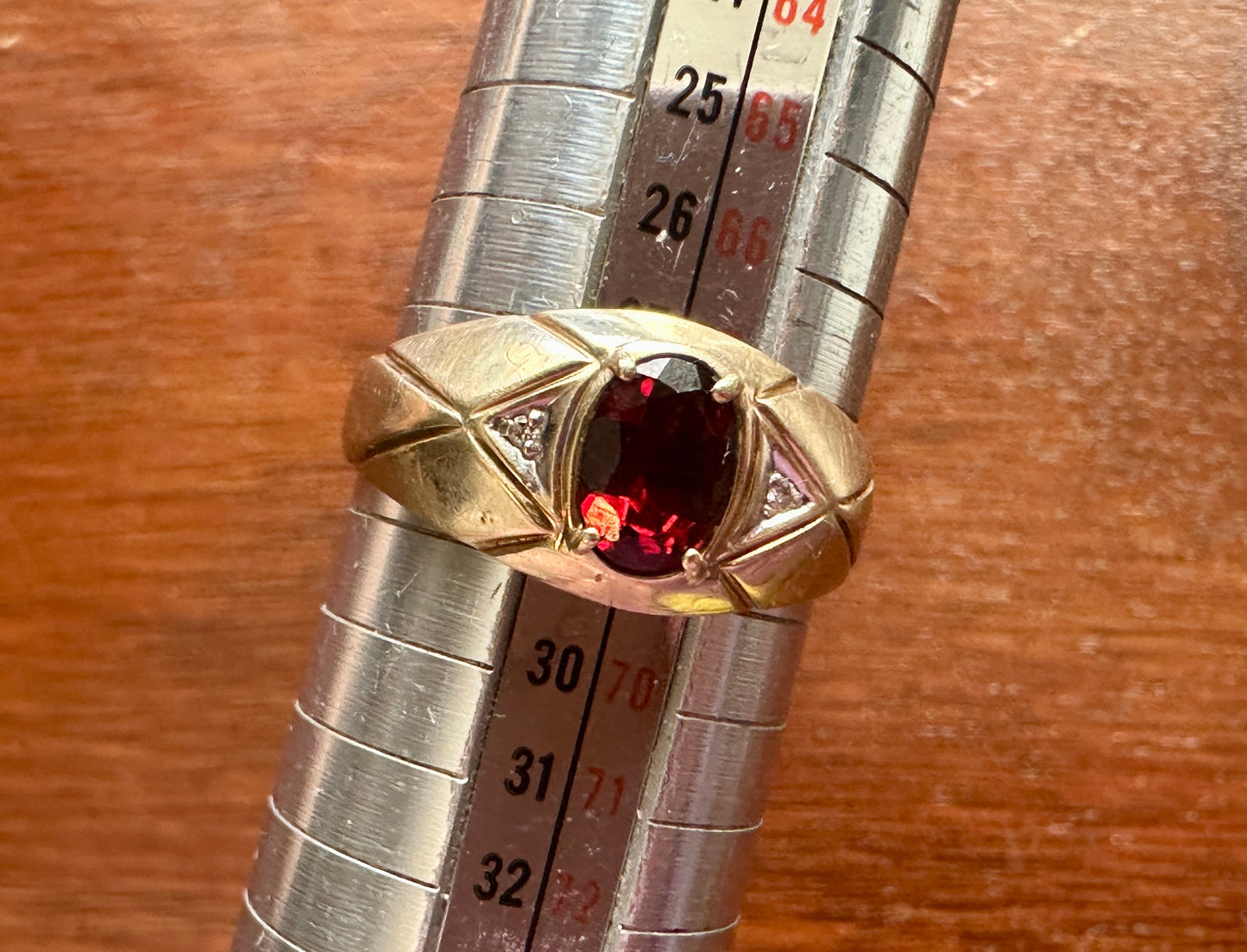 Vintage Signet Mens 10k Yellow Gold Oval Garnet Diamond Ring Sz 12.25