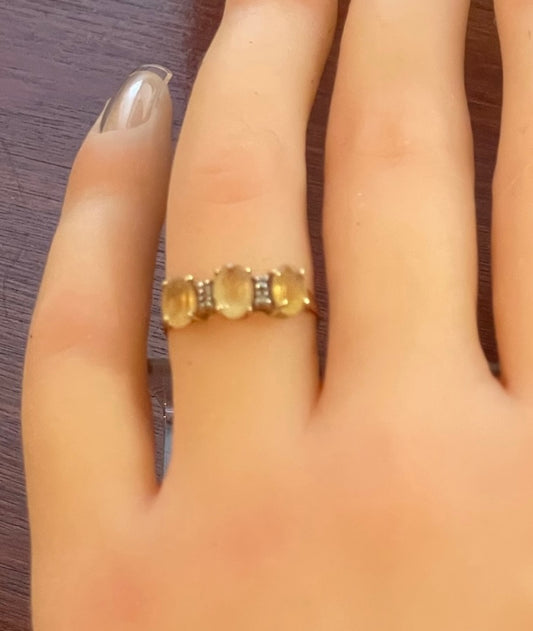 10k Yellow Gold 3 Citrine Stone Diamond Accent Ring Sz 7