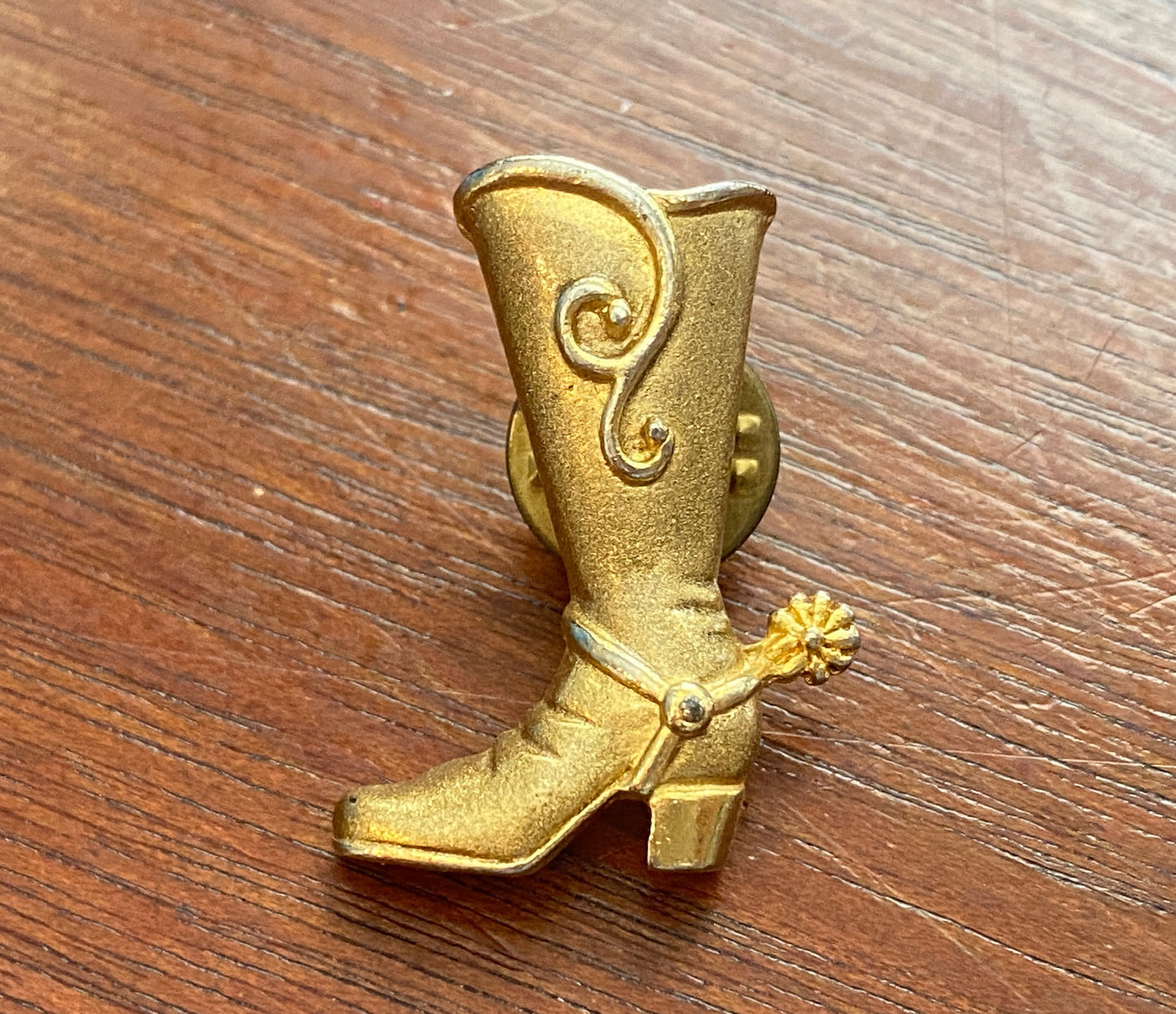 Gold Tone Cowboy Cowgirl Boot Spurs Brooch Pin