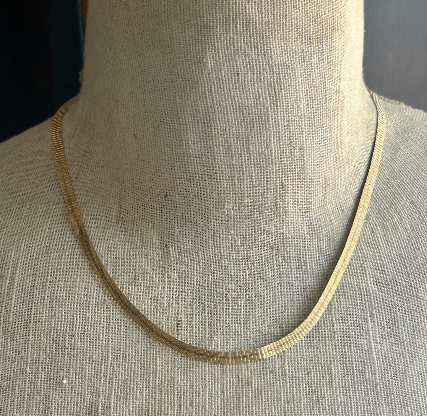 14k Yellow Gold Herringbone Patterned Flat Link Necklace