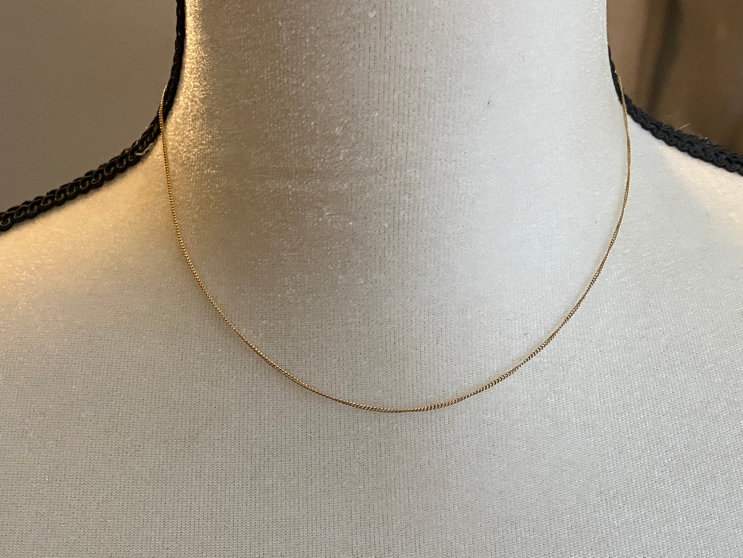 18k Yellow Gold Thin Chain Necklace Choker 15-16" Long