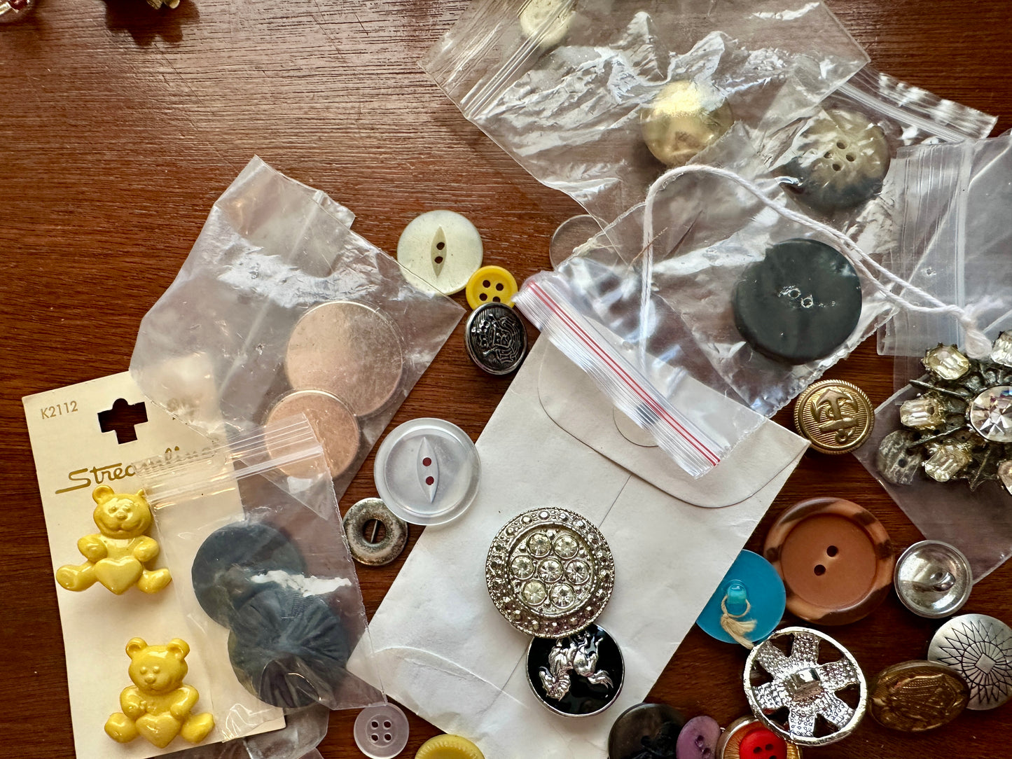 Vintage Button Lot Lion Nursing Miltary Gold Cabochon Enamel Earrings Covers