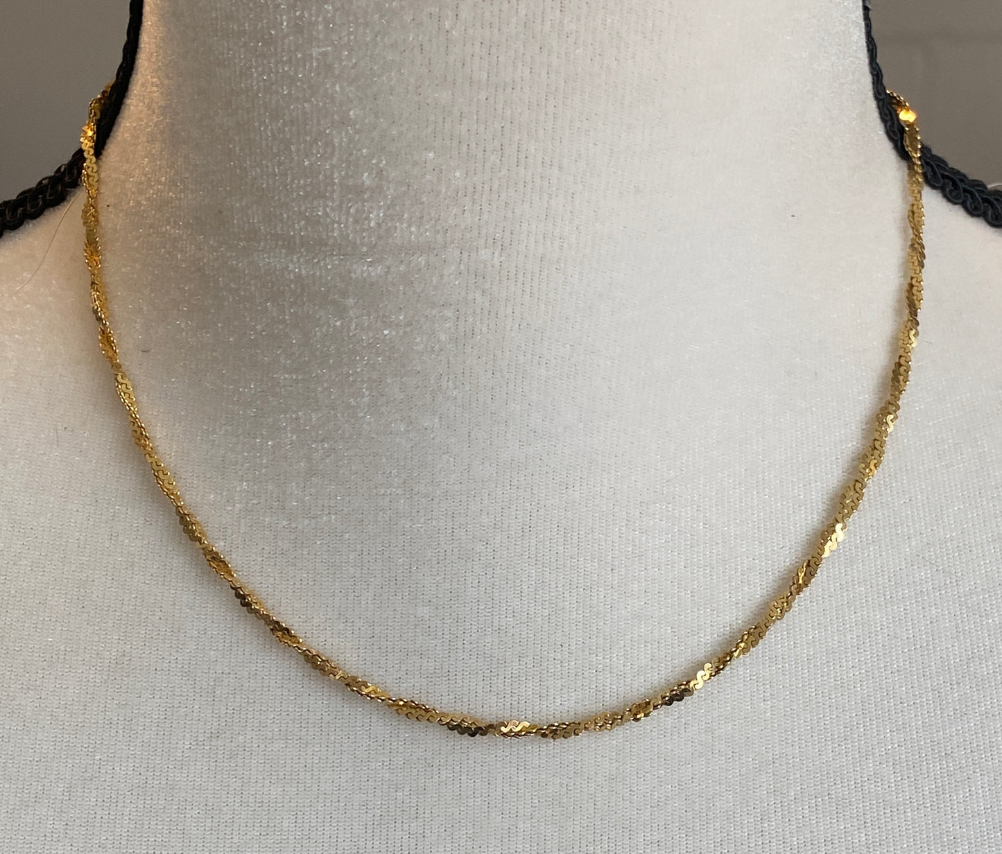 18k Yellow Gold Twist Chain Necklace