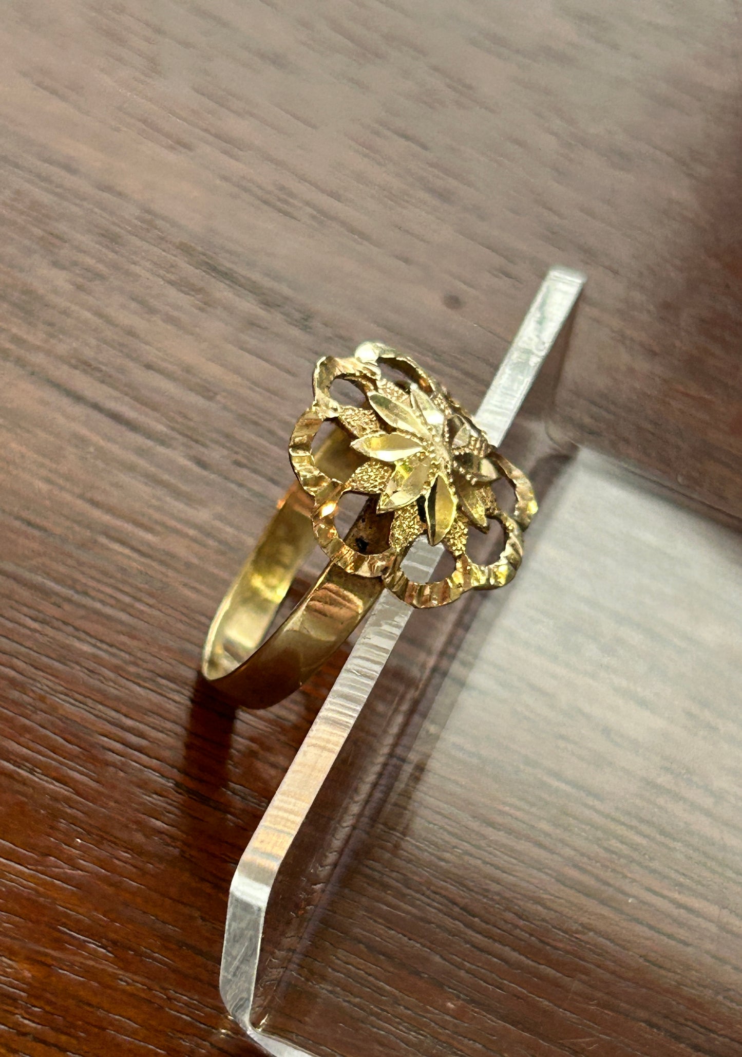 14k Yellow Gold Diamond Cut Flower Filigree Open Work Ring Sz 10.25