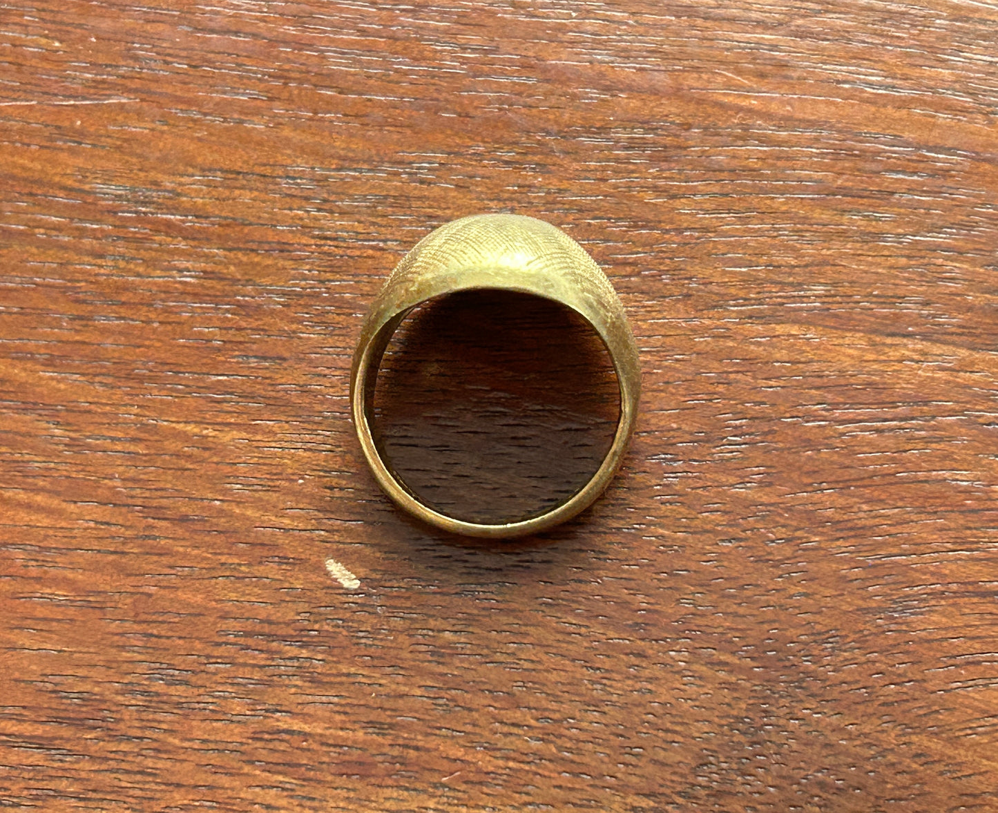 Vintage Signed Karatclad 18k HGE Bombe Textured Cocktail Ring Sz 5.25