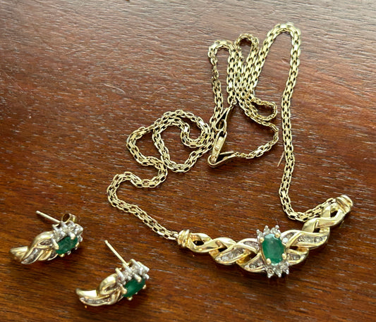 10k Yellow Gold Emerald Diamond Earring Necklace Set