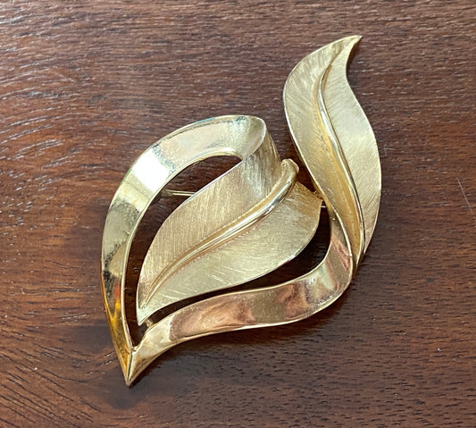 Vintage Signed Trifari Shiny Matte Leaf Brooch Pin