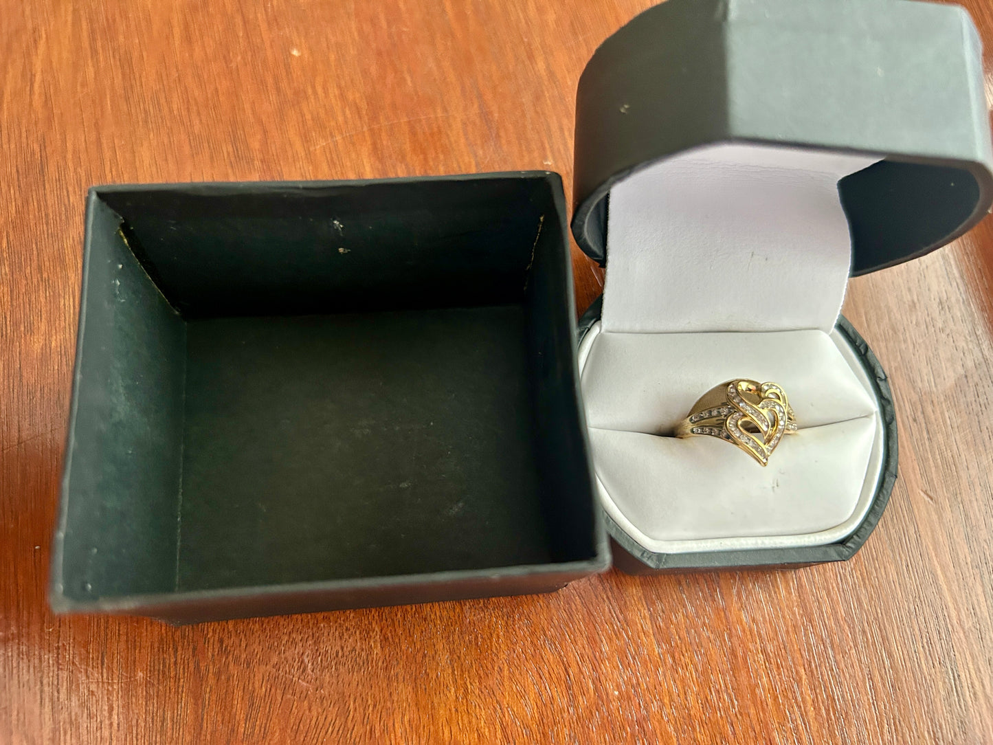 JWBR 10k Yellow Gold Diamond Double Heart Ring Sz 7