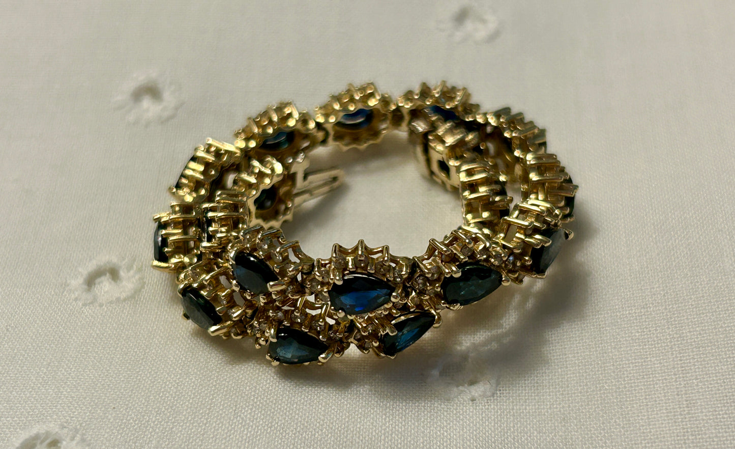 14k Yellow Gold Blue Sapphire & Diamond Tennis Bracelet