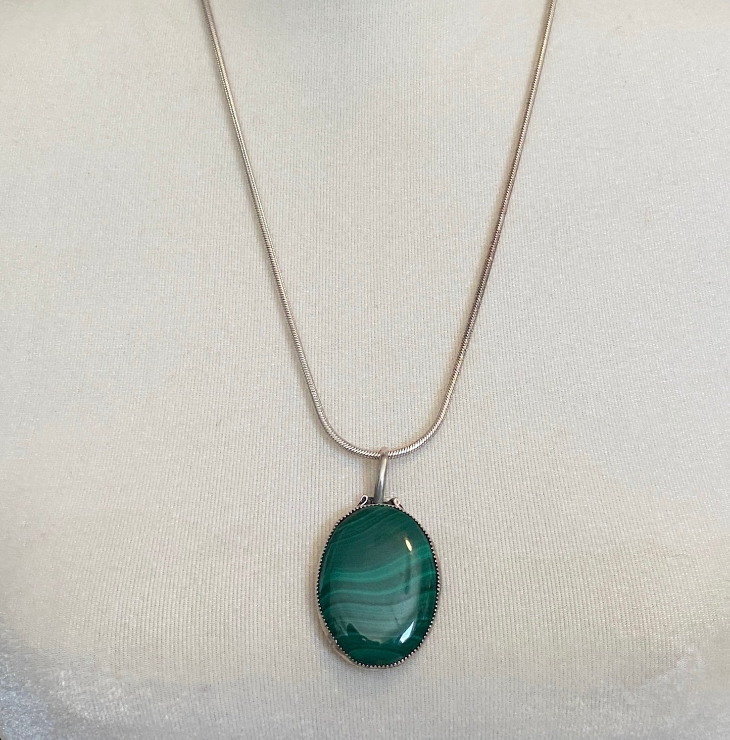 Sterling Silver 925 BOMA Snake Chain Malachite Pendant Necklace