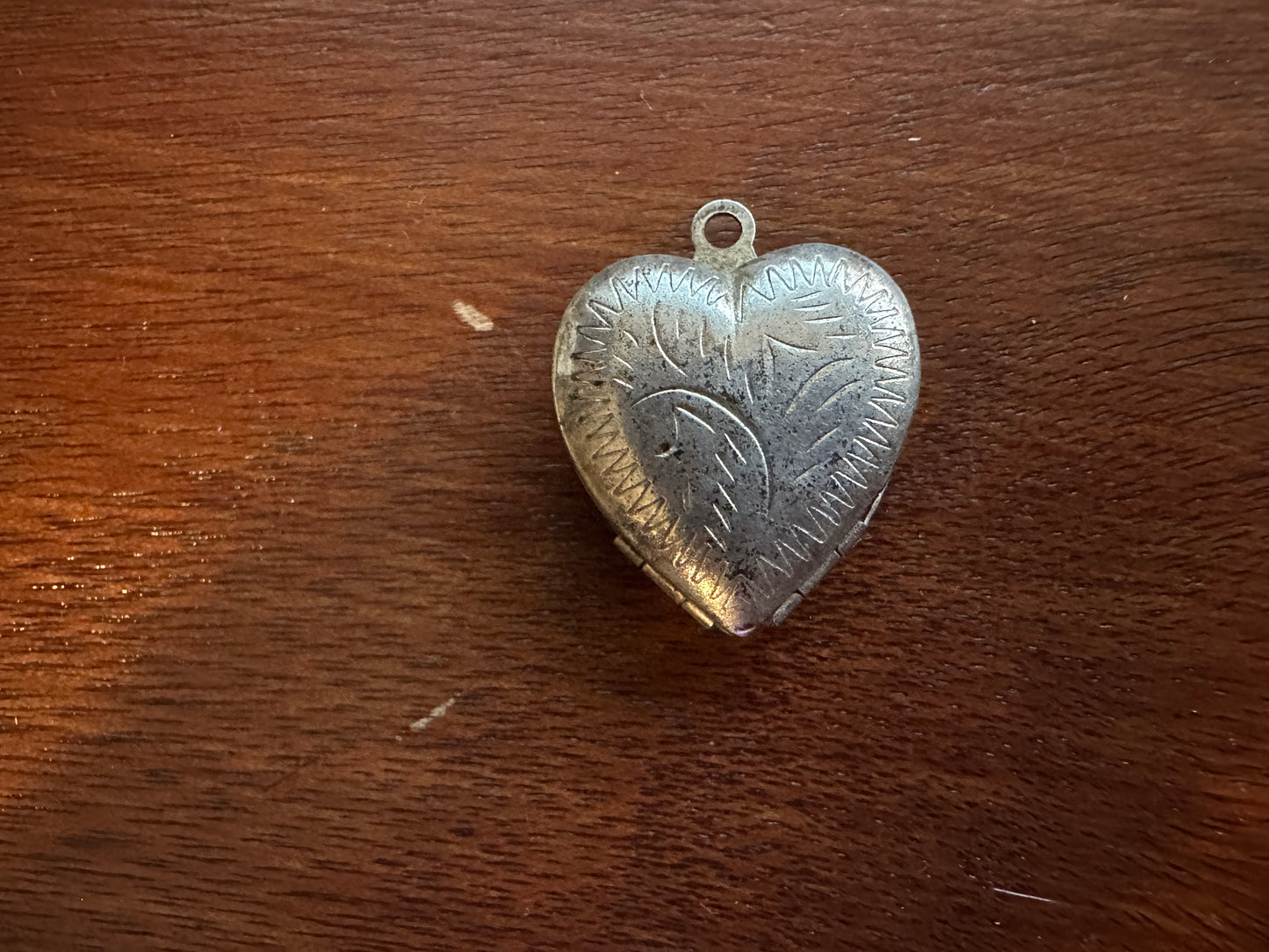 Vintage Silver Tone Multisided Accordion Style Heart Shaped Locket Made In Japan