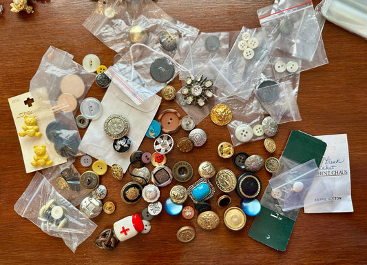 Vintage Button Lot Lion Nursing Miltary Gold Cabochon Enamel Earrings Covers