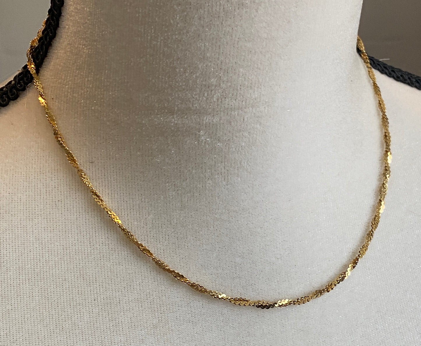 18k Yellow Gold Twist Chain Necklace