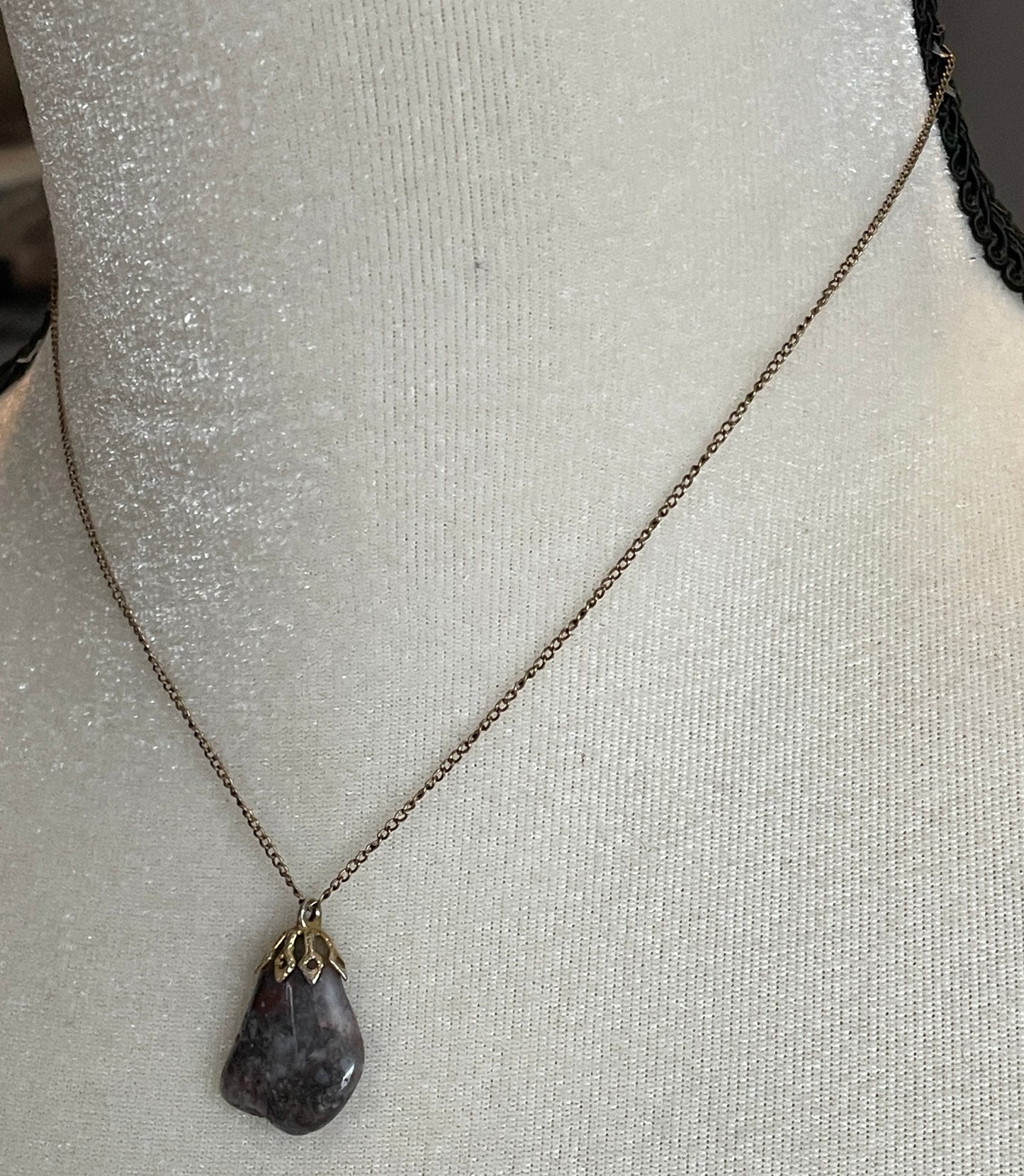 Vintage 1/20 12k Gold Plate Chain Necklace With Dark Stone Pendant