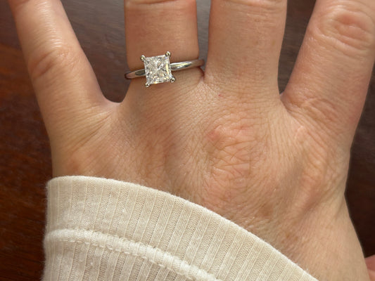 Kay Jewelers 1.25ct Princess Cut Diamond Solitaire Engagement Ring Sz 7
