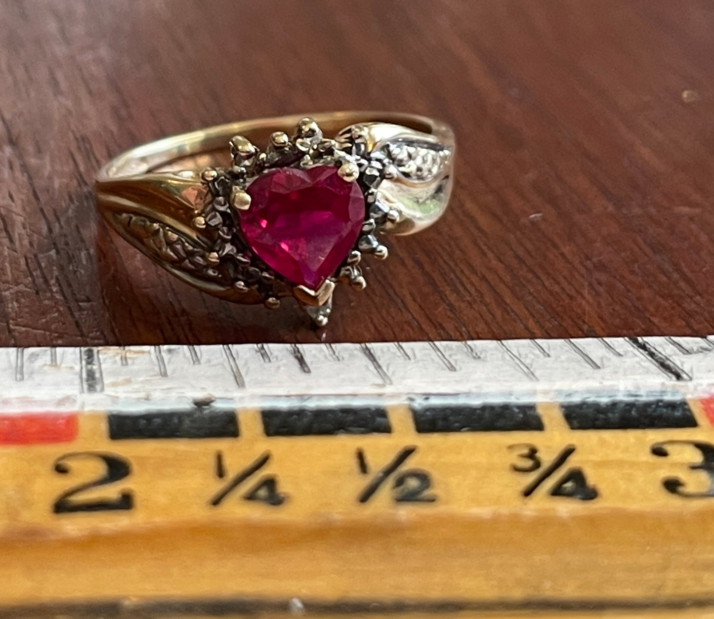 10k Yellow Gold Ring Simulated Ruby Heart with Diamond Accent Sz 7.25