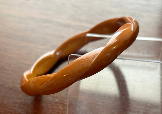 Vintage Brown Plastic Round Bangle Bracelet