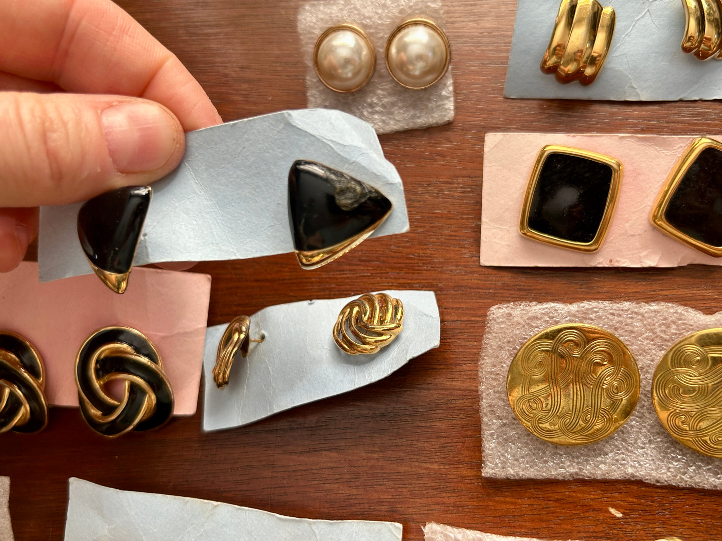 Vintage 80s Pierced Earrings Lot Gold Tone Mogul Cabochon Black Enamel Dangly