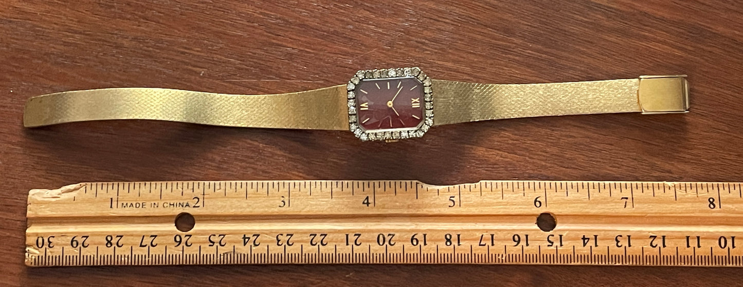 Vintage Women's Bucherer Wristwatch Red Dial Jeweled Bezel Gold Tone