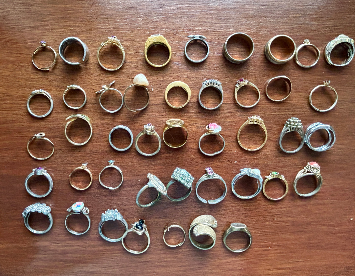 Vintage Lot of Costume Cocktail Rings Rhinestones Wrap Gold Silver Tone Bands