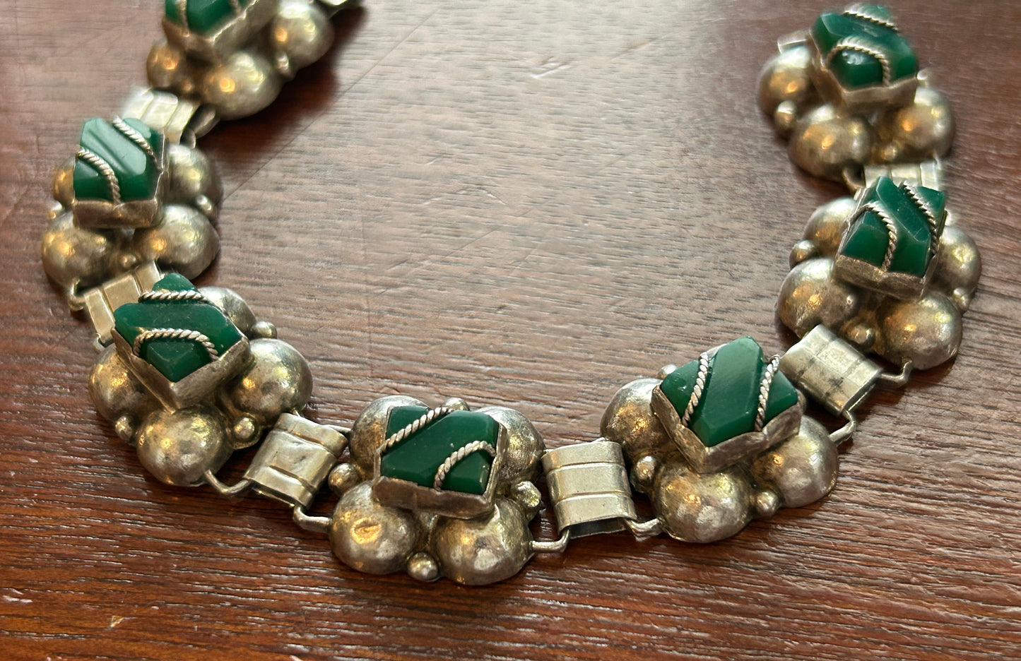 Vintage Mexico Silver Linked Chrysoprase Bracelet with Silver Rope Overlay