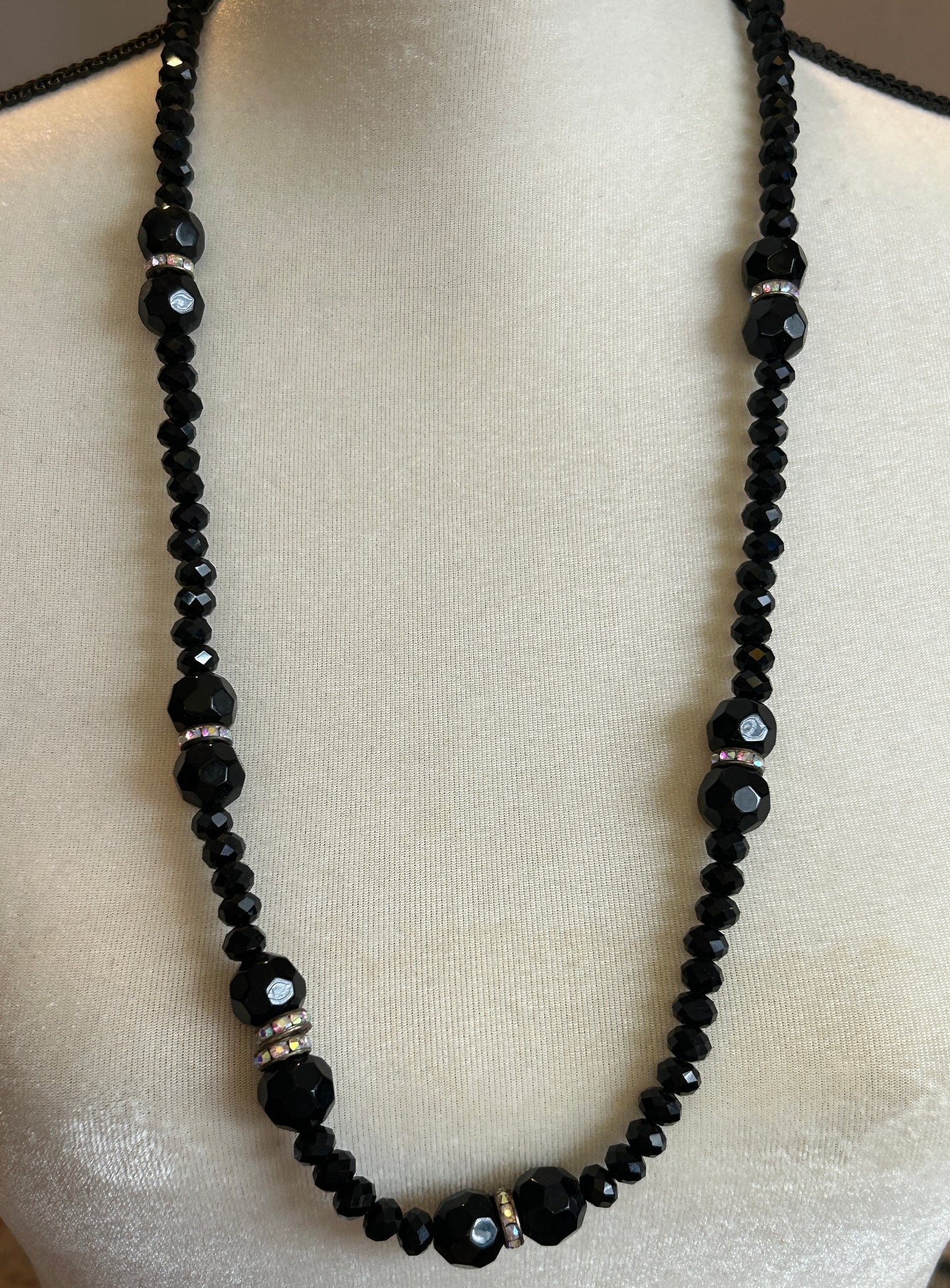 Vintage Faceted Black Bead AB Aurora Borealis Necklace