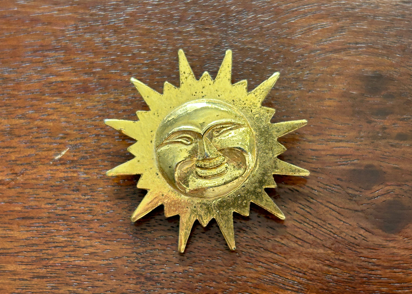 Vintage Gold Tone Metal Sunface Sun Face Brooch Pin