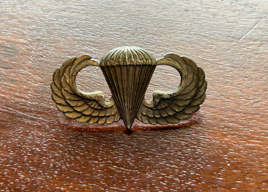 Vintage US Military Airborne Jump Wings Parachutist Pin Pinback Badge
