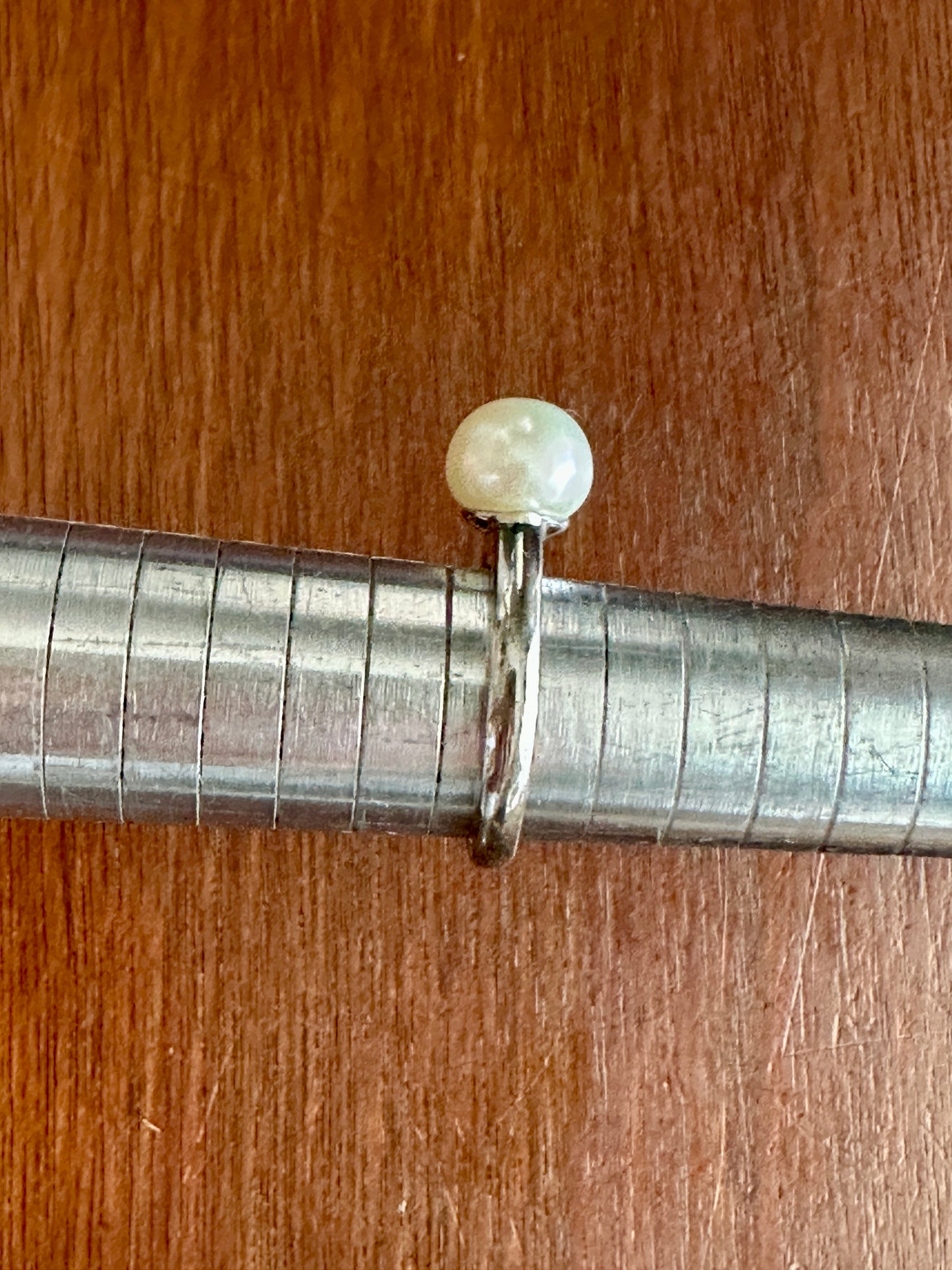 Sterling Silver 925 9mm Pearl Ring Sz 8 Modern Style
