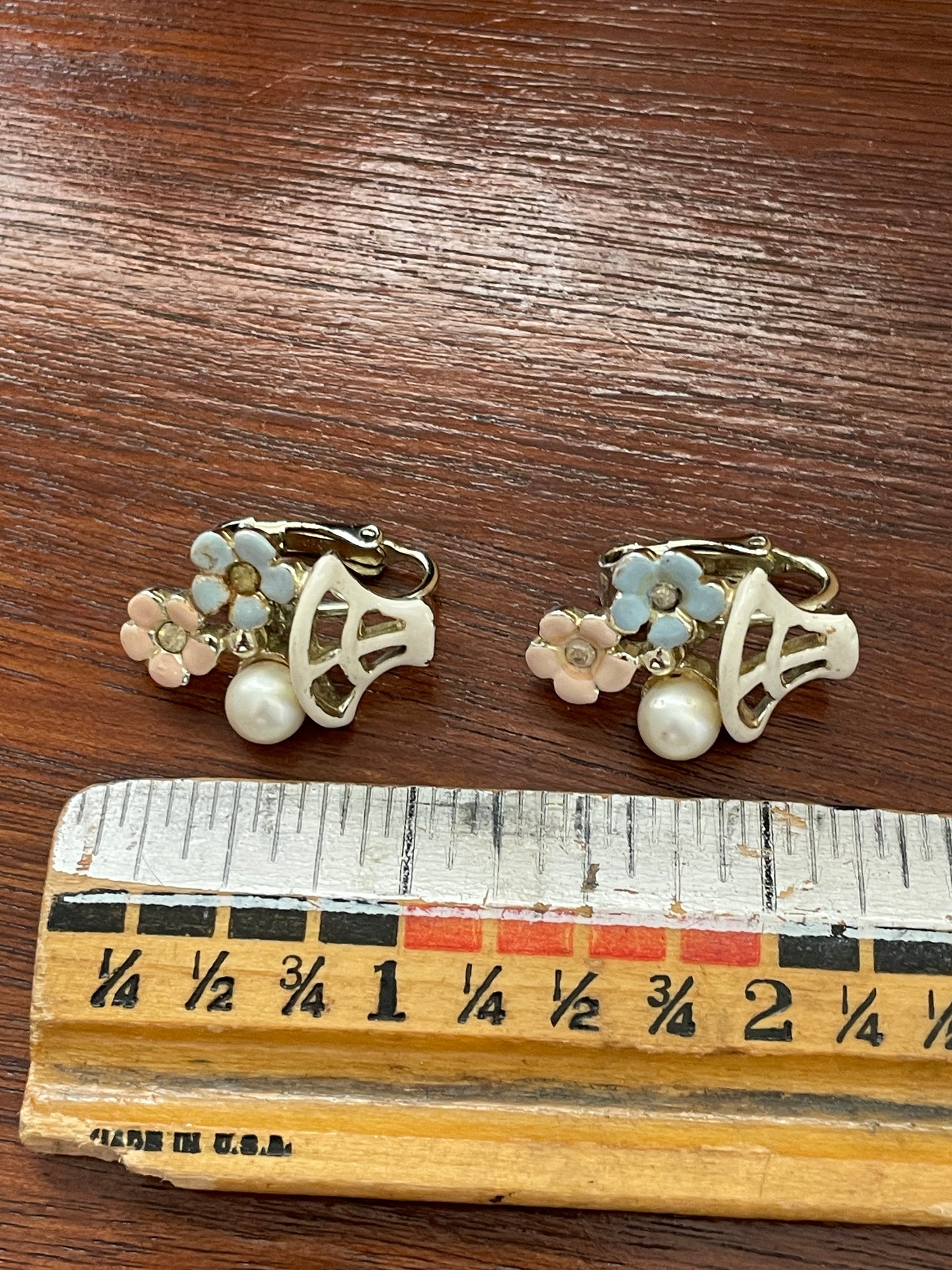 Vintage Silver Tone Enamel Flowers in Basket Clip On Earrings