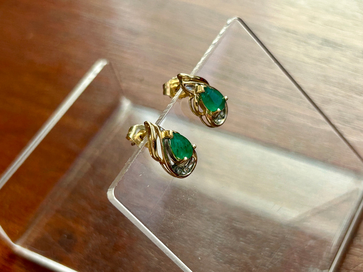 10k Yellow Gold Pear Shaped Emerald Diamond Accent Stud Pierced Earrings