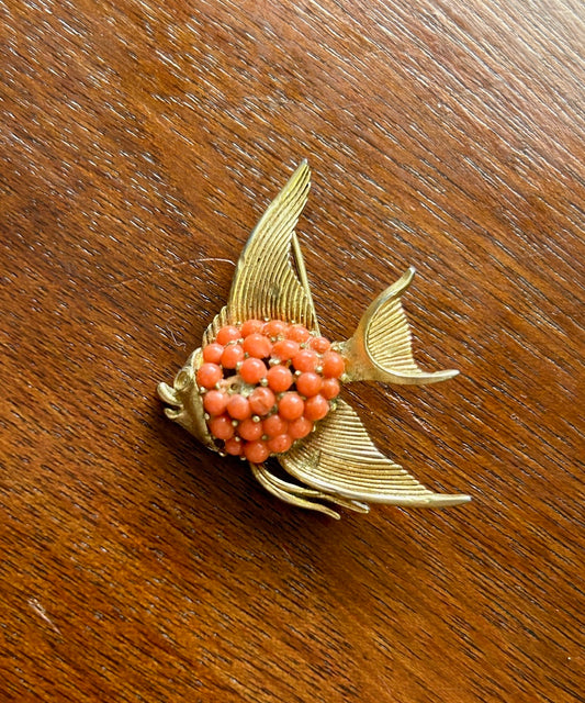 Vintage Crown Trifari Signed Faux Coral Gold Tone Angel Fish Brooch Pin DAMAGED