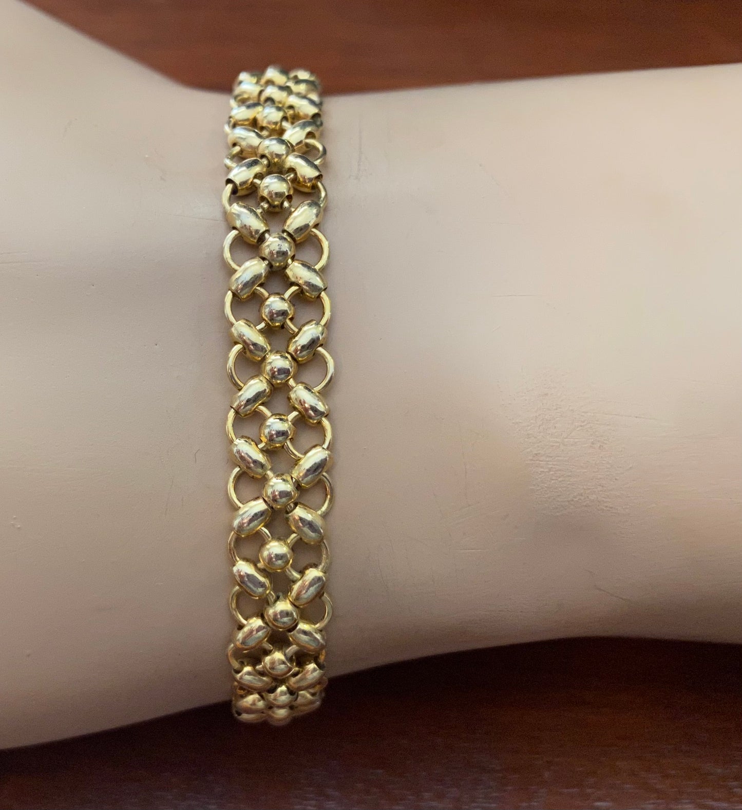 Gold Tone Wide Chain Link Weave Woven Design Bracelet