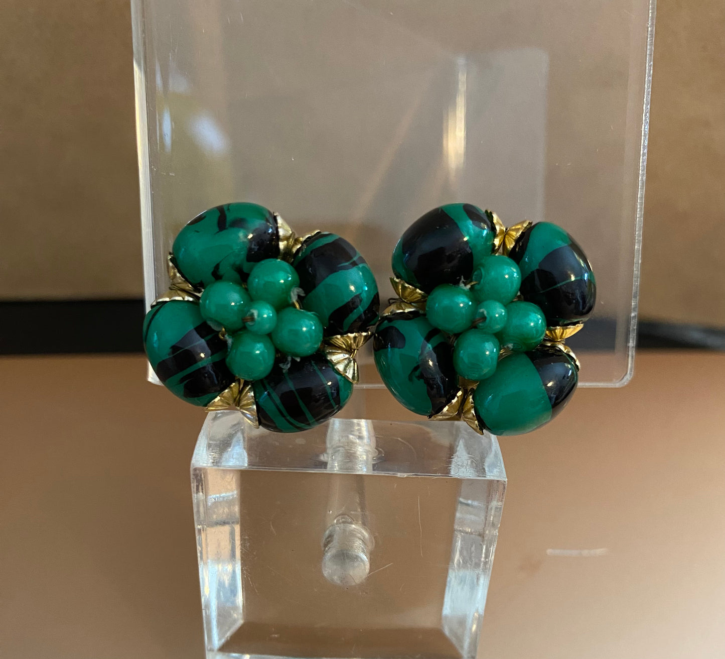 Gold Tone Green And Black Beads Clip On Earrings