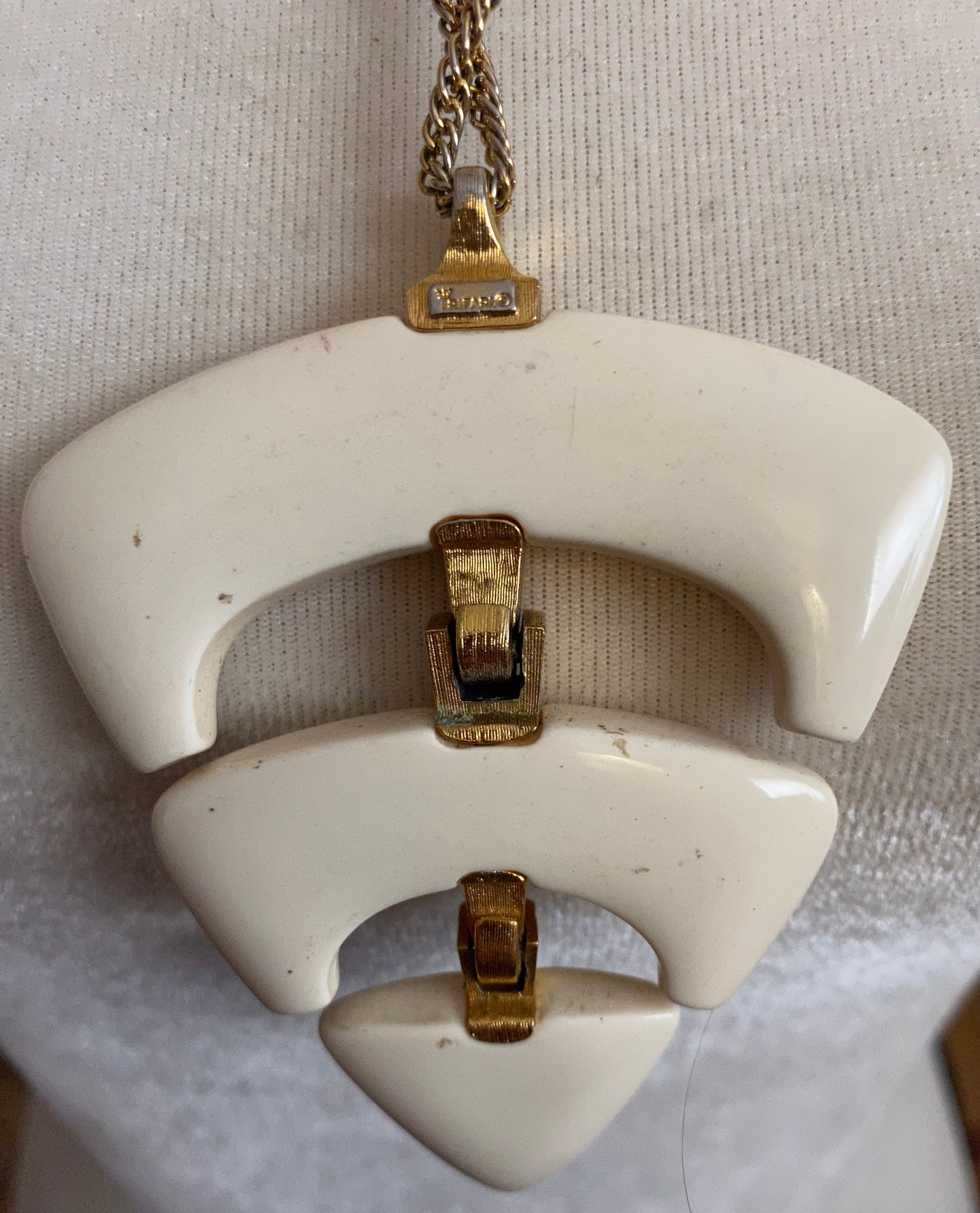 Vintage 1970's White Plastic Lucite Crown Trifari Pendant Necklace