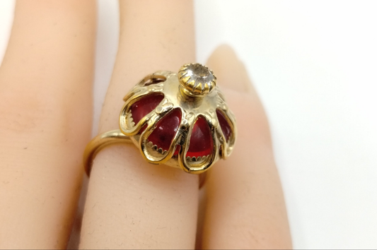 Vintage Sarah Coventry Bombe Gold Tone Red Rhinestone Ring Adjustable