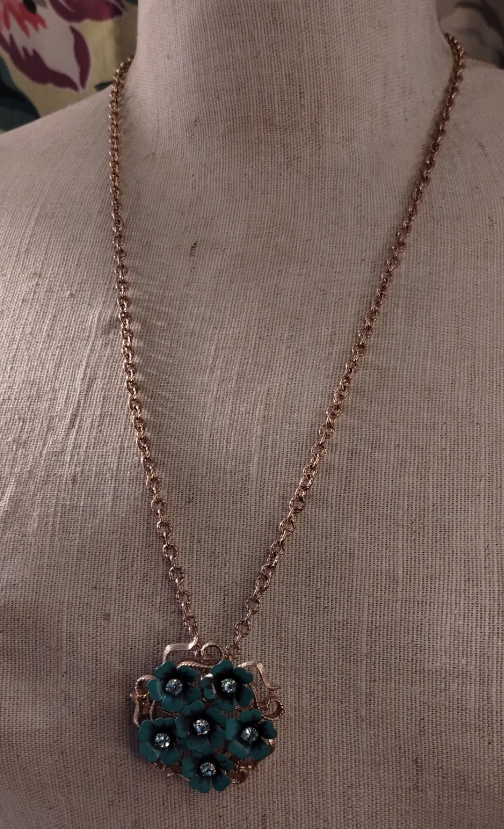 Vintage Avon Gold Tone Blue Enamel Rhinestone Flower Pendant Necklace Brooch