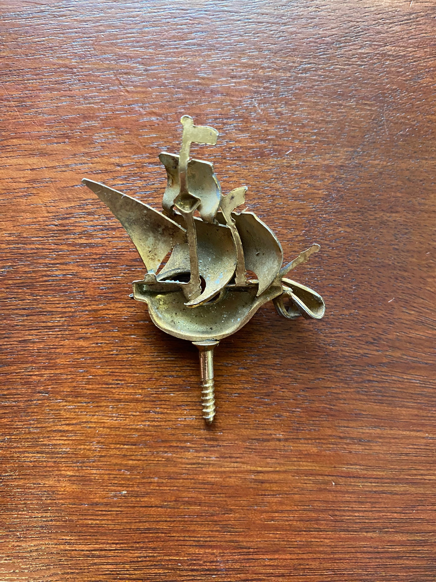 Vintage Gold Tone Spanish Ship Screw Damascene Galleon