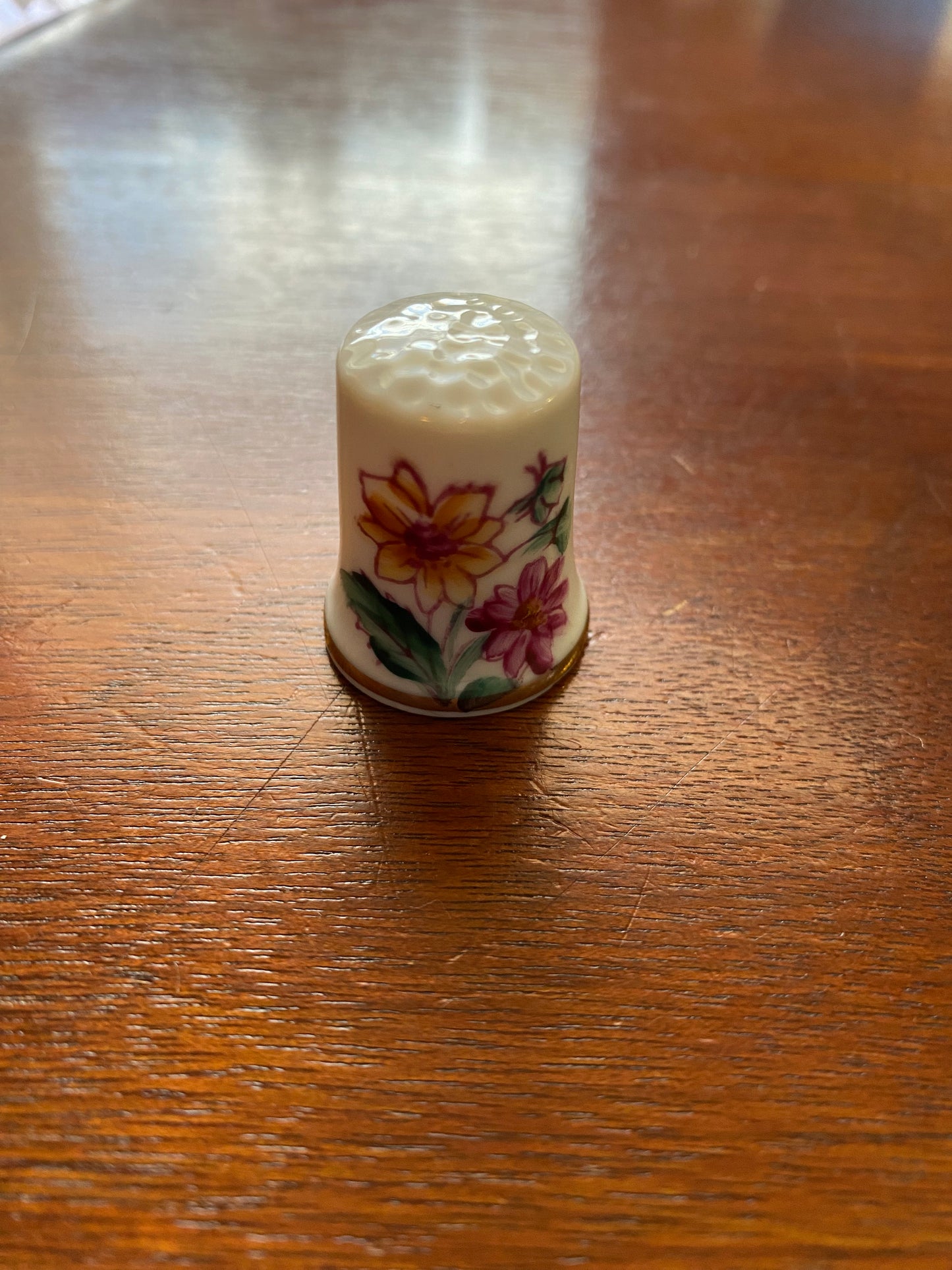 Vintage Porcelain Flower Hand Painted Thimble