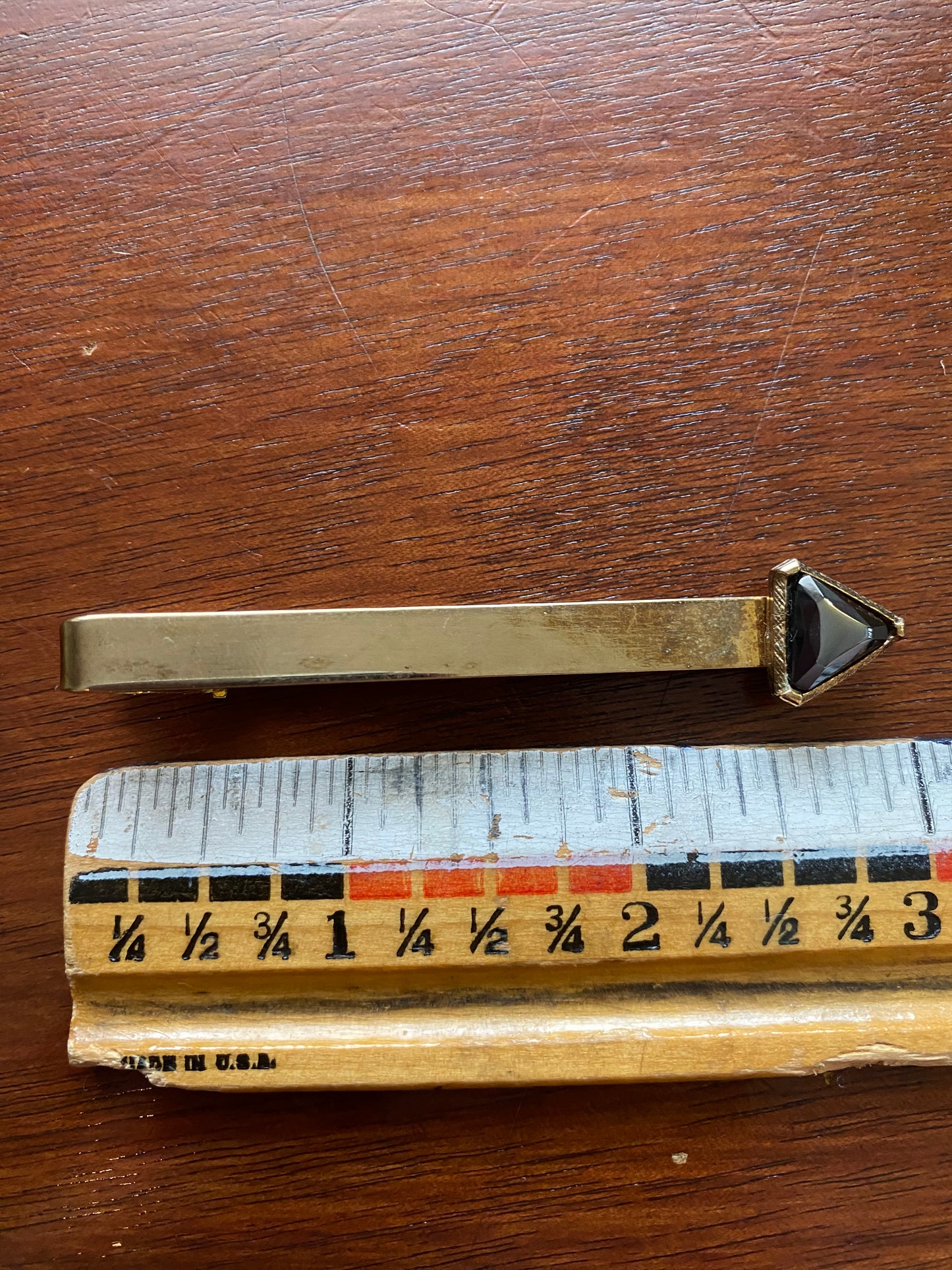 Vintage Midcentury MCM Gold Tone Hematite Tie Clip