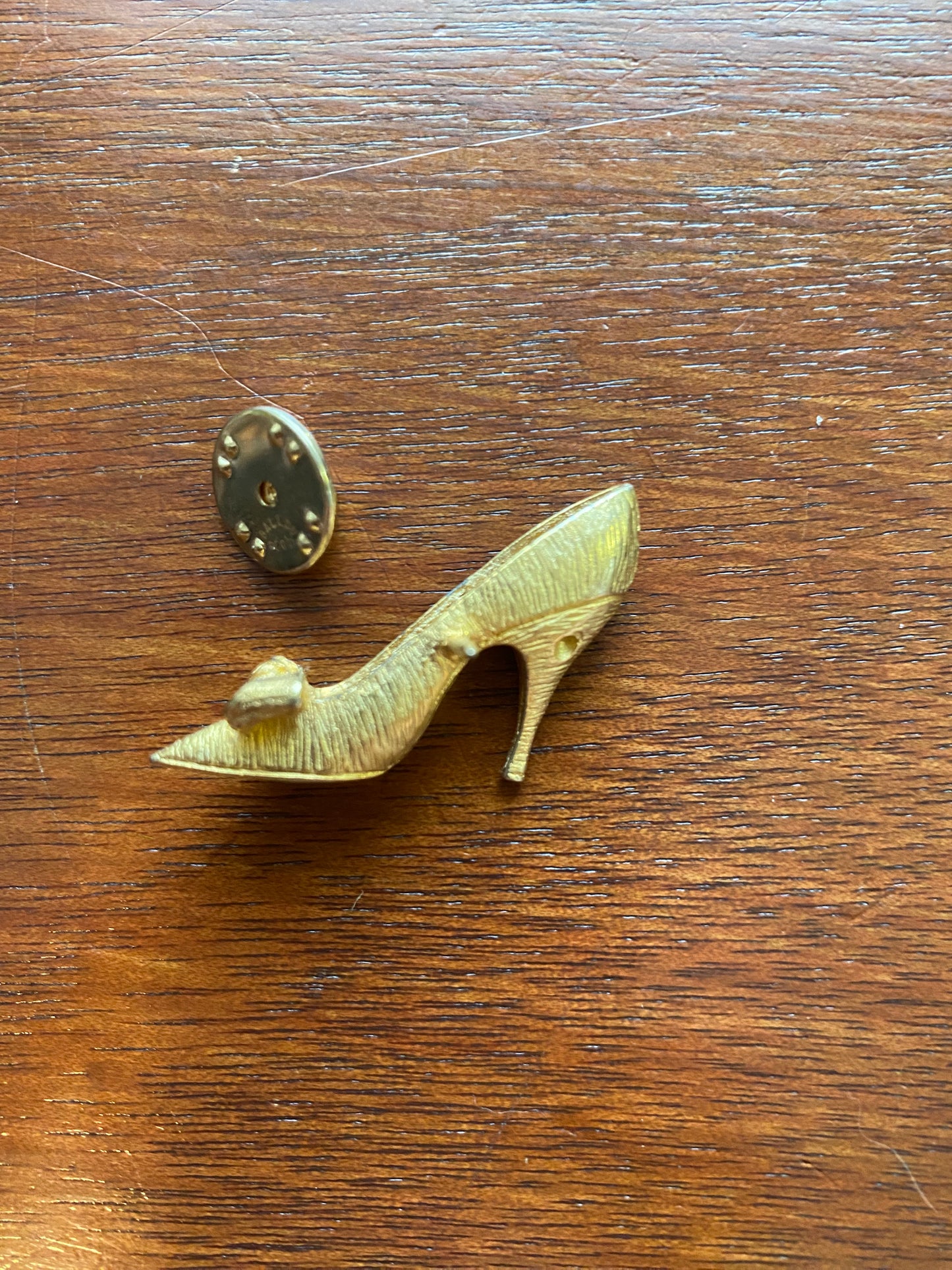 Vintage Gold Tone High Heel Shoe Pin Brooch