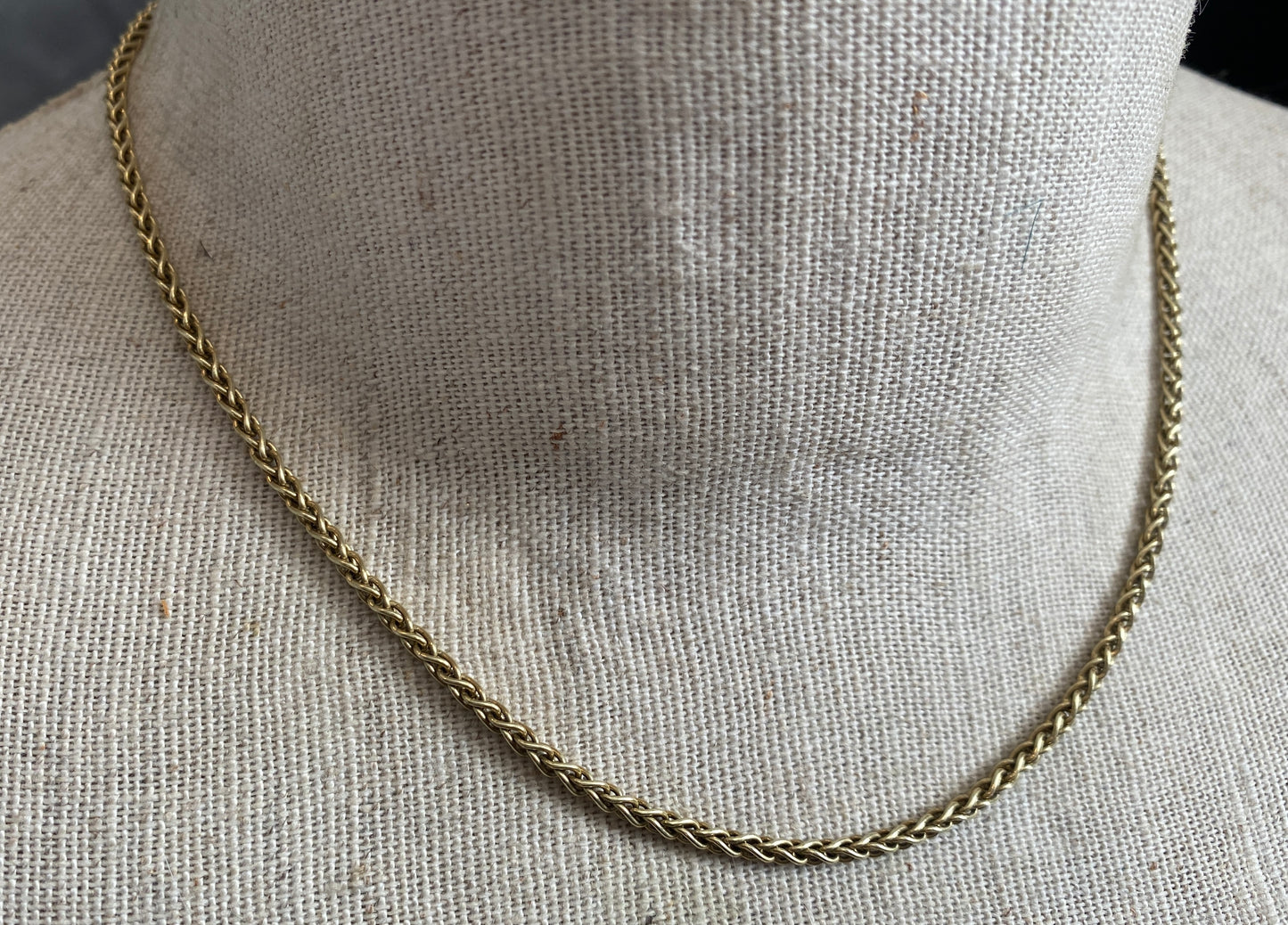 14k Yellow Gold Wheat Chain Necklace 16" Long x 2mm Wide