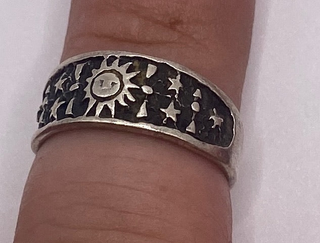 Sterling Silver 925 Sun Stars Black Toe Childs Pinky Ring Sz 3.5