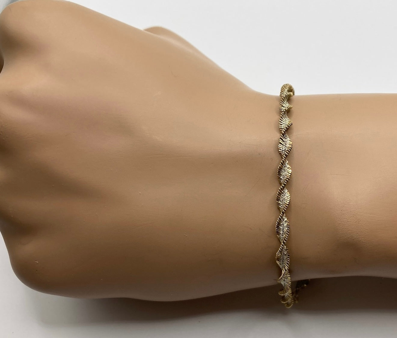 Sterling Silver 925 Twist Chain Bracelet Signed FAS 8" Long
