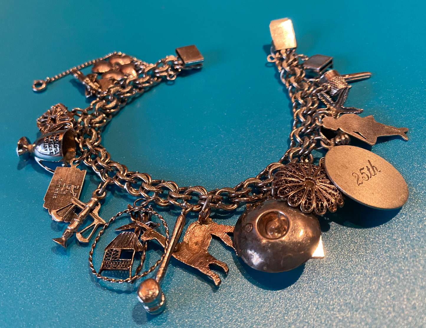 Vintage Sterling Silver 925 20 Charms Charm Bracelet