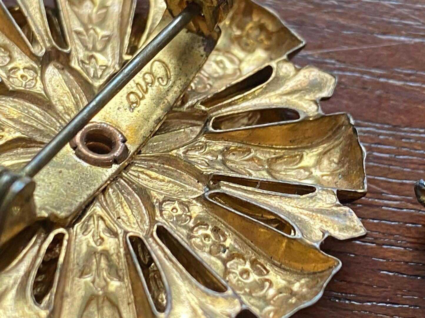 Lot of Vintage Brooches Hair Barrettes Rhinestone Gold Tone Enamel