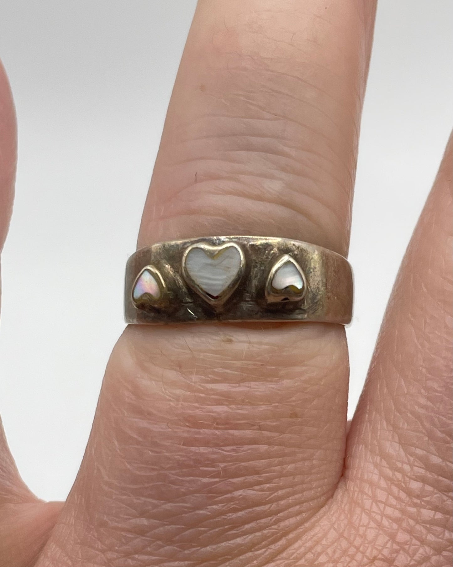 Sterling Silver MOP Abalone Inlay Raised Heart Ring Sz 7.5
